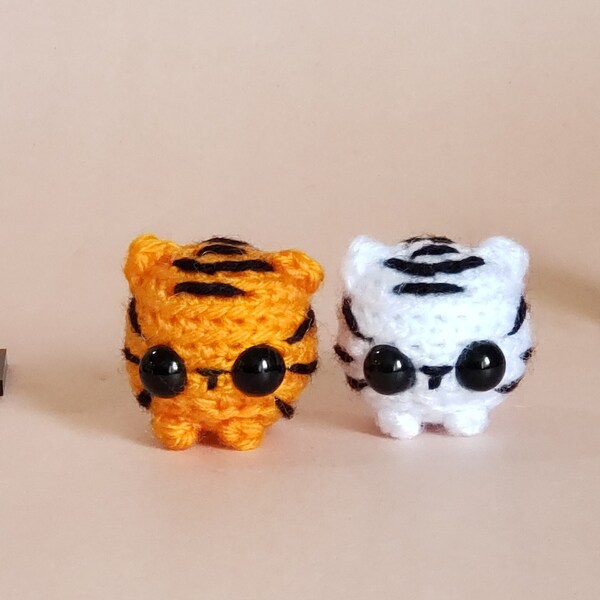 Mini Tiger Crochet Pocket Pet Plush Desk Toy | White Tiger Keychain Purse Charm | Safari Theme Ornament