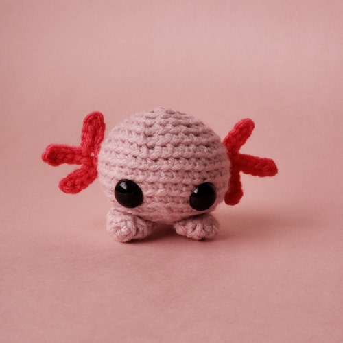 Custom Axolotl Crochet Toy, Cute Plush Keychain, Birthday Favor, Graduation, Teacher Gift, Bookbag Purse Charm