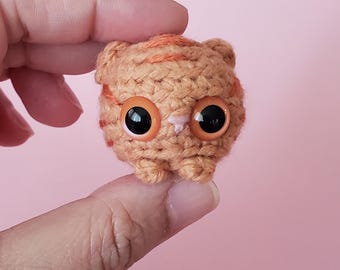 Orange Tabby Custom Crochet Mini Plushie: pocket hug ~ desk pet