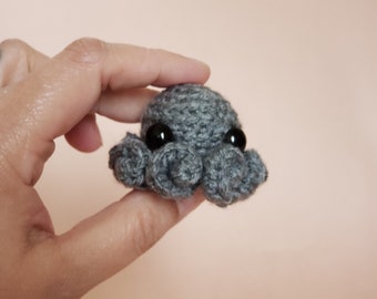 Mini Octopus Crochet Pocket Pet Plush Desk Toy | Octopus Keychain | Octopus Ornament