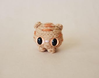 Pale Ginger Tabby Cat Plush Crochet Stuffed Animal | Personalized Gift | Orange Pocket Desk Pet | Car Charm | Ornament | Bookbag Keychain