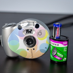Fuji Fujifilm Nexia Q1 APS Film Auto Focus Camera - Vintage Film