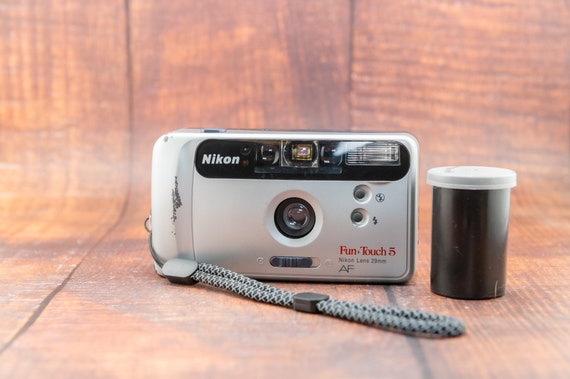 Nikon AF60 コンパクトフィルムカメラ ニコンミニAF600QD フィルムコンパクトカメラ（1993年2月配布物