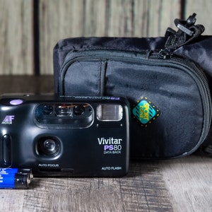 Vivitar PS80 Date Back 35mm - Fixed Lens Point & Shoot Film Camera - case and battery included