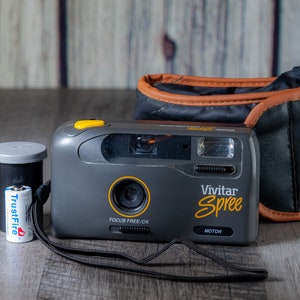 Vivitar Spree Point & Shoot Film Camera - case and battery, included