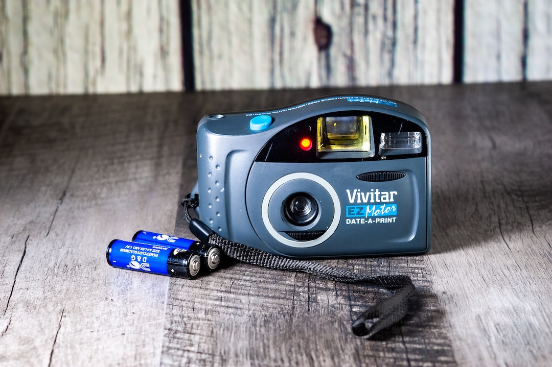 Vivitar EZ Motor Big View 35mm With Flash and Date Back RARE Slate- Point  Shoot Film Camera Battery Included