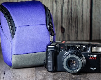 Vivitar 300Z Zoom 35mm Film Camera Point & Shoot - battery and case included