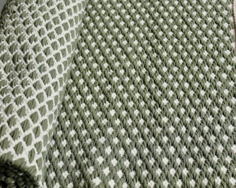 Alfombra geométrica verde salvia: estilo escandinavo moderno / alfombra de cocina