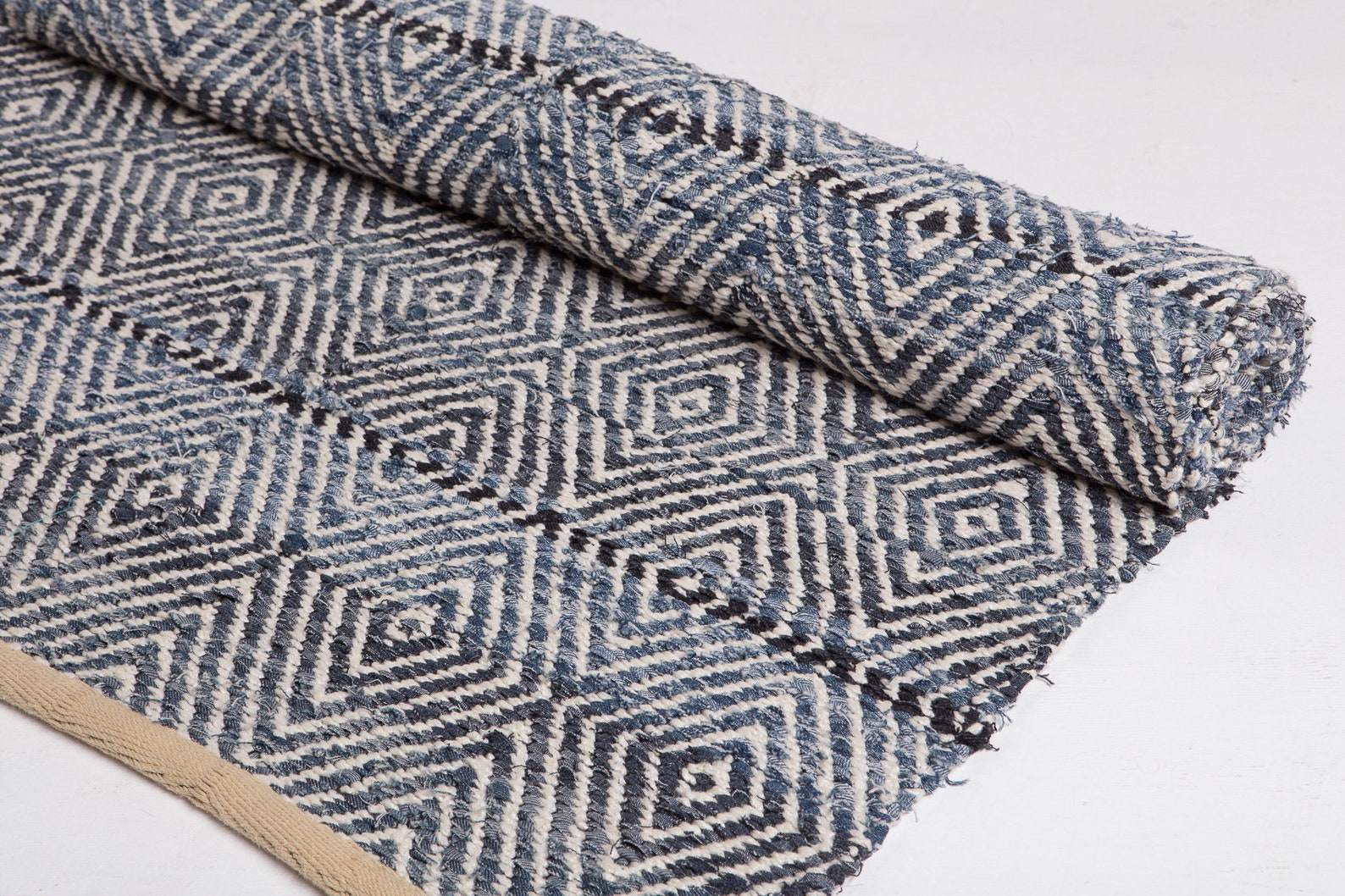 Handwoven Denim Rug: Recycled Jeans, Boho Scandinavian Style - Etsy