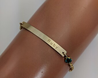 Gold bar Armband, Mutter Armband Benutzerdefinierte Namen Armband, Kinder Namen Personalisieren Kinder Initiale Namensschild Monogramm Muttertag