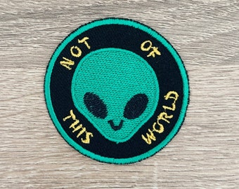 Parche termoadhesivo bordado de extraterrestre: aplique de dibujos animados (5,8 x 5,8 cm)