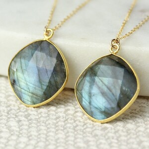 real crystal necklaces. handmade silver jewelry. Blue flashy Labradorite Necklace. 14k Gold Labradorite Pendant. gemstone necklaces pendants