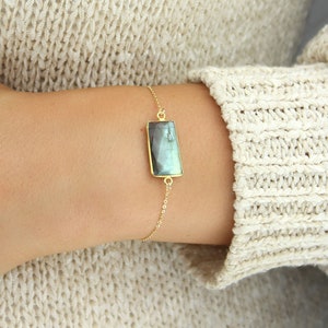 Stone Bracelet. Labradorite Gemstone Bracelet. Dainty Stone Bracelet. Boho Sterling Silver Bracelet. Delicate Gold Filled Crystal Jewelry.