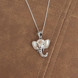 Boho Necklace. Elephant Necklace. Silver Boho Jewelry. Rose Gold Necklace. Elephant Jewellery. Silver Necklace. Bohemian Pendant Necklace.