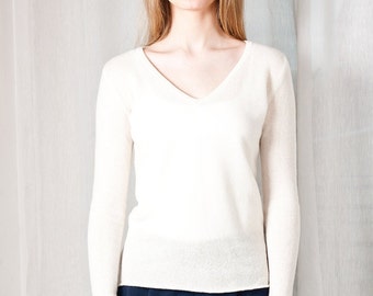 White Sweater - S size -  100% Cashmere Pullover, White Wool Jumper, Natural White Knit Top