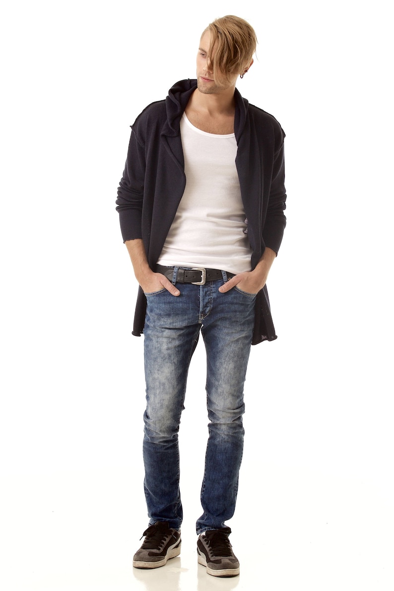 Casual oversized knit cardigan for men in black wool blend