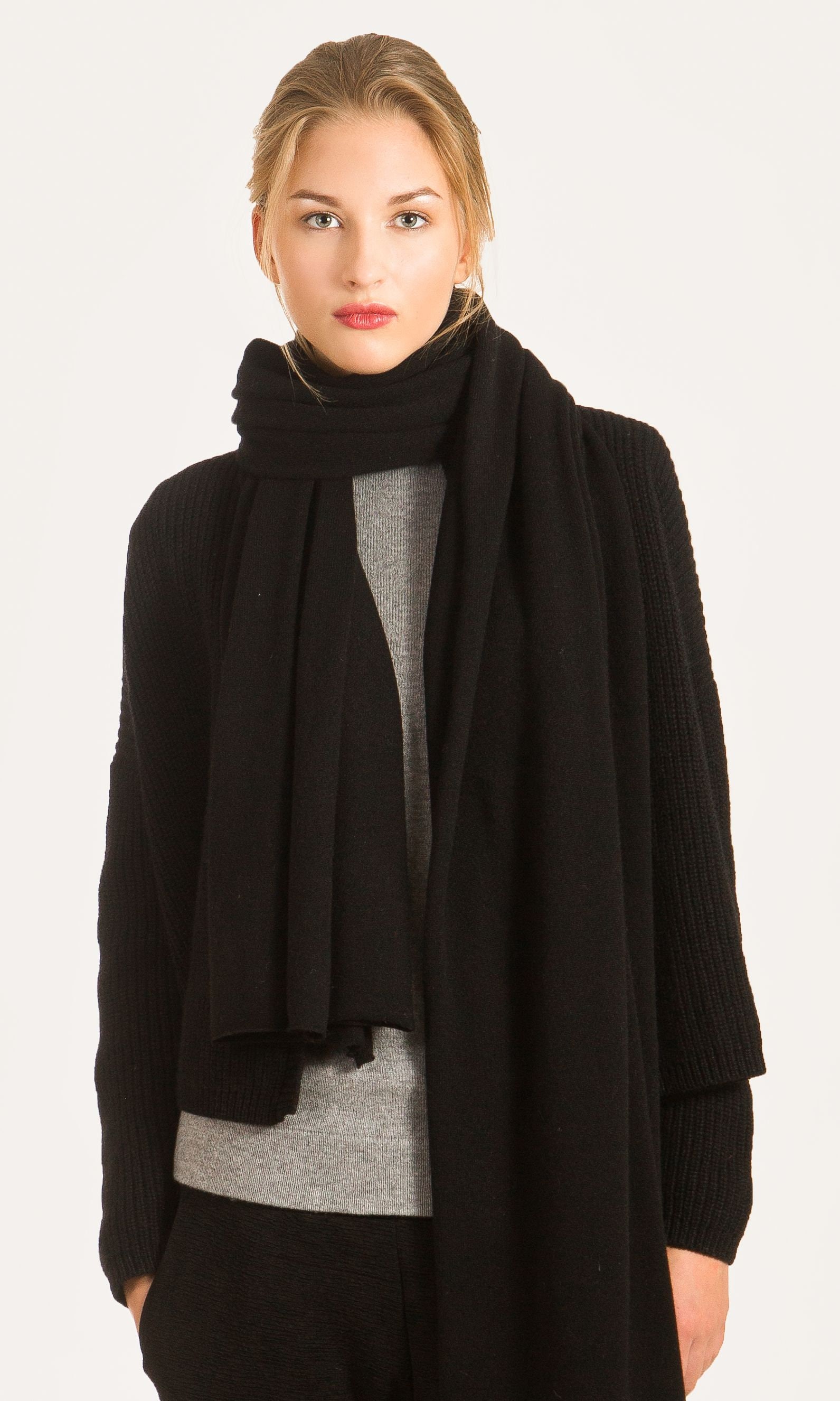 Wool and cashmere cape, black, Shawls & Stoles Women's