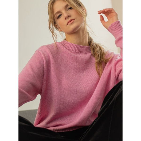 Pink Sweater - Wool Sweater, Crew Neck Jumper, Warm Pullover for Summer, Round Neck Knit Jumper, Elegant Pullover