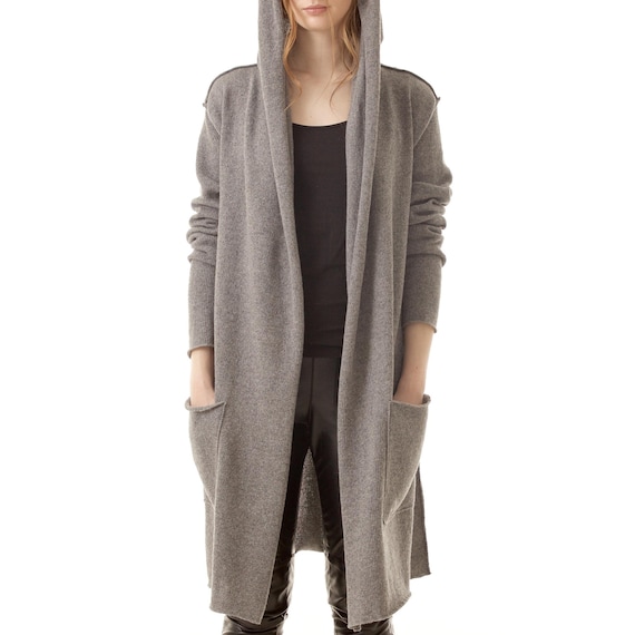 Ross & Snow 100% Cashmere Knit – Handmade in Italy Ross & Snow | Accessories | 0 Cashmere Gloves New | Poshmark main image 3