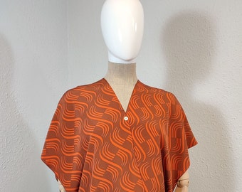 The adjustable-blouse made of natural unused japanese vintage silk