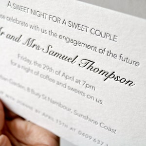 Invitaciones de boda tipográficas; papelería de boda personalizada, RSVP de tipografía, guarde la fecha. menús, tarjetas de recepción, sobres coincidentes