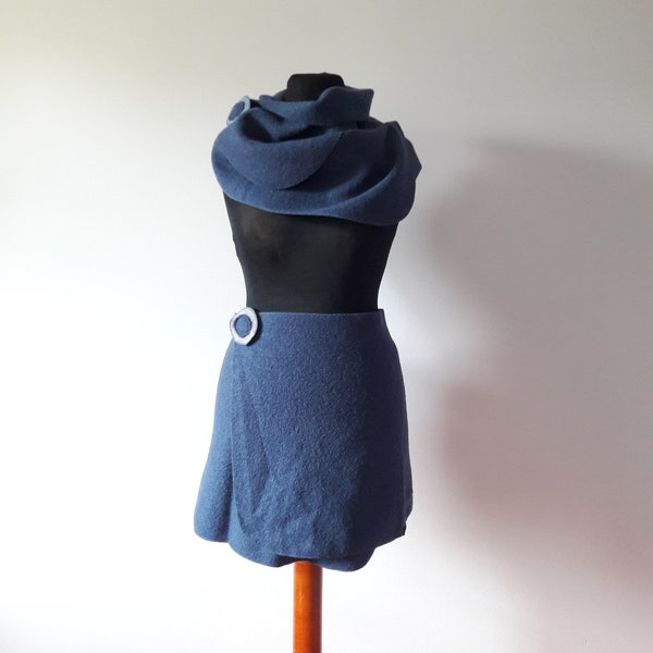 Wrap wool skirt, cacheur, kidney warmer and shawl all-rounder