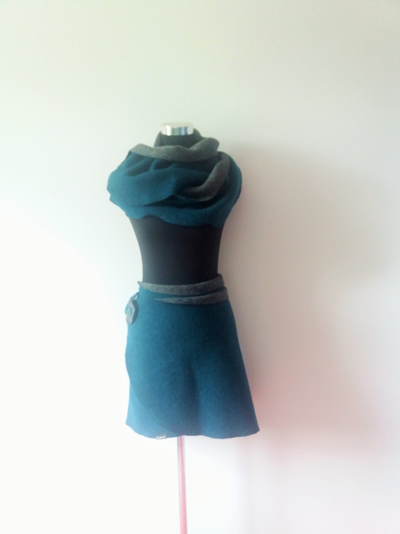 Wool skirt, walk skirt, hip warmer, shoulder warmer, kidney warmer, reversible skirt, wrap skirt in petrol gray image 1