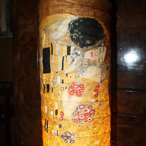 Staande lamp De Kus Staande lamp Valentijnscadeau Staande lamp Lichtobject Interieurcadeau Staande lamp Levende kunst Kunst Staande lamp