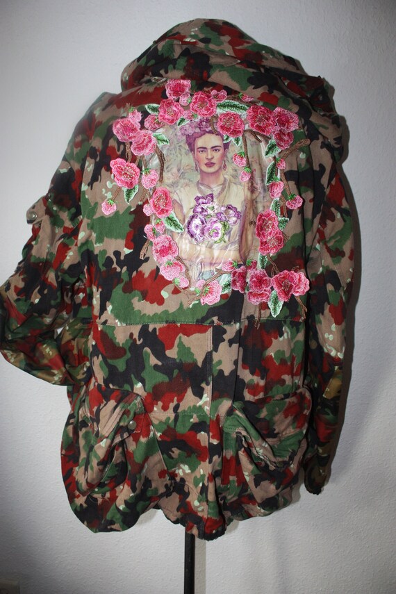 Jacket With Frida Parka Style Flower Vintage Army Swiss Coat Applique Upcycling Military xhdrCQBts
