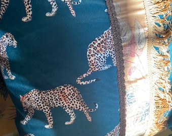 Dekokissen Samtkissen Eklektisch Kissen mit Füllung Kissen Fransenkissen Interior Eklektisch Deko Dekokissen Leopard Samtkissen Mix & Match