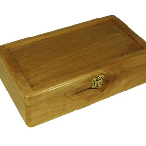 THE ASPEN Stash Box, Knotty Alder