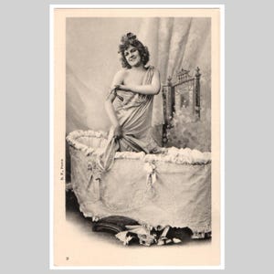 Antique French risqué postcard - Woman girl lady undressing underwear boudoir victorian - Vintage greeting card ca 1900 (1)