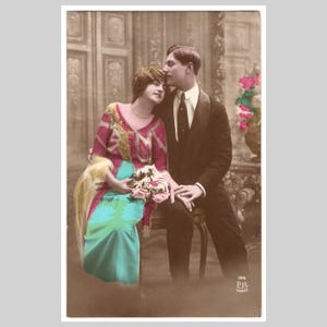 Vintage romantische echte fotokaart - Portret van stelletje met de hand getint, ongebruikt - Antieke Franse rppc-wenskaart ca 1915 (1)