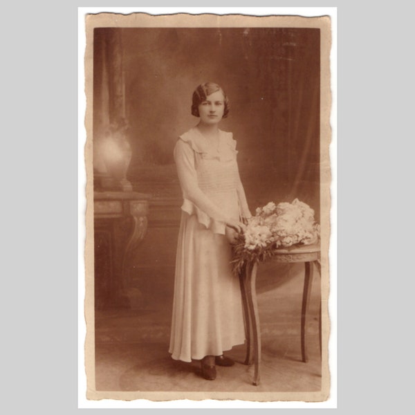 Antique French rppc - Woman lady girl art deco dress fashion studio portrait - Vintage sepia private real photo postcard 1932