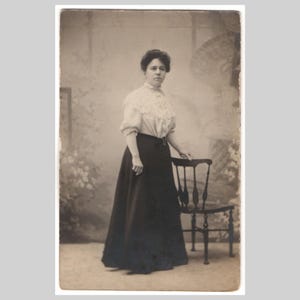 Antique French rppc - Young lady woman 1910's beautiful dress fashion - Vintage private real photo postcard