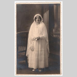 French rppc - Young girl communion confirmation religious Christian Catholic - Vintage private photo card ca 1920