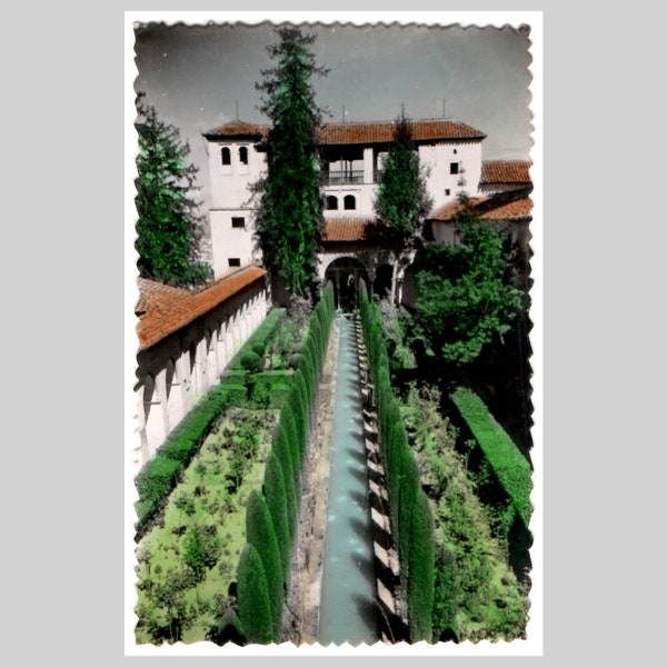 Vintage Granada real photo postcard - Generalife gardens historical building architecture Spain - Antique Spanish rppc greeting card ca 1960