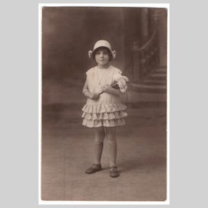 Antique French rppc - Young girl pretty art deco dress studio portrait child - Vintage private photo postcard ca 1920