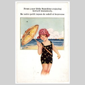 Postal ilustrada vintage: Chica joven en traje de baño de playa con sombrilla art déco. Tarjeta de felicitación antigua ca. 1925.