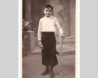 French rppc - Small boy children studio portrait sepia art deco 1930's fashion - Vintage private photo postcard ca 1935