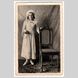 French rppc - Young girl communion confirmation religious Christian Catholic - Vintage private photo card ca 1925