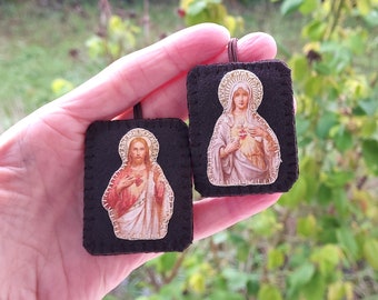 Hand embroidered brown scapular with Sacred Heart and Immaculate Heart - Made in France by Fileuse d'étoiles