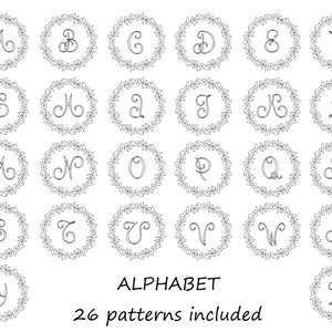 Hand Embroidery initial PDF, embroidery fonts : 26 monograms, alphabet with Floral Wreath, Beginner initial Needlework - embroidery letter