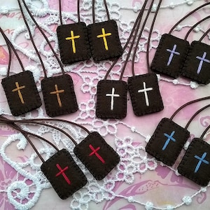 Mini wool scapular by fileuse d&#39;étoiles - wool Scapular (0.8&quot;x 1&quot; Panels) with hand embroidered cross, Choice of 16 Colors, scapular for men