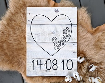 Custom with date Colored "Love" Heart Painted Pallet Wood Sign / Nursery Gift / Housewarming / Gallery Wall // Made to Order