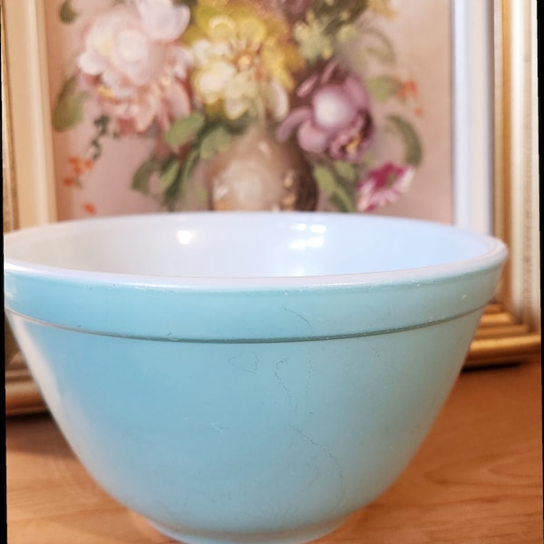 Vintage Pyrex Turquoise Mixing Bowl #401