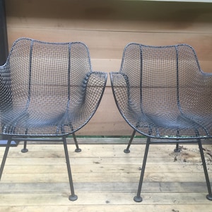 Eight Vintage R Woodard Sculptura Chairs