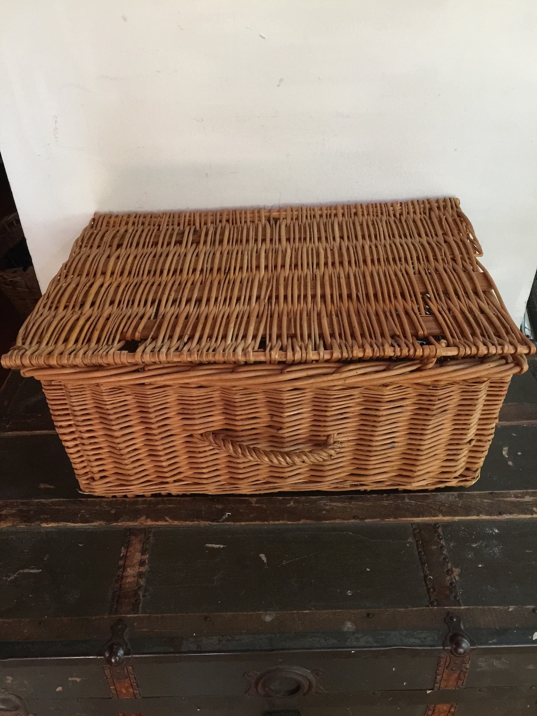 Large French Wicker Picnic Basket Hamper Etsy