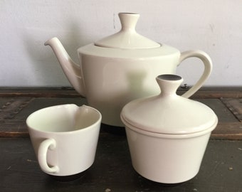 Vintage Fris Edam Teapot, creamer and sugar bowl