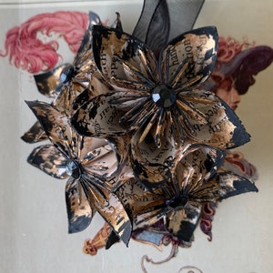 Shakespeare Flower Origami Ornament